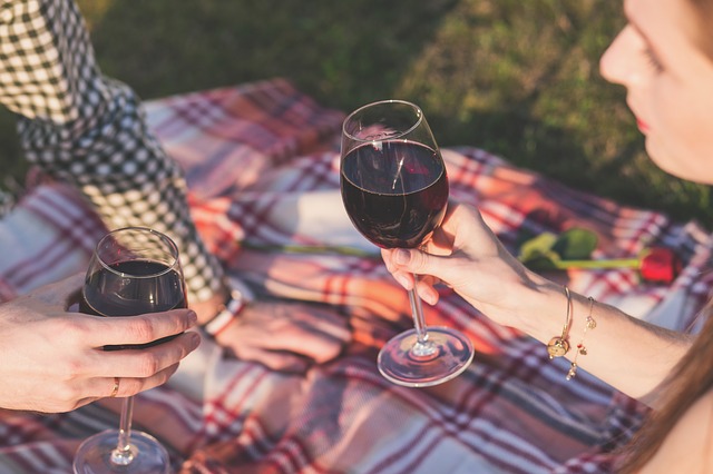 víno na pikniku